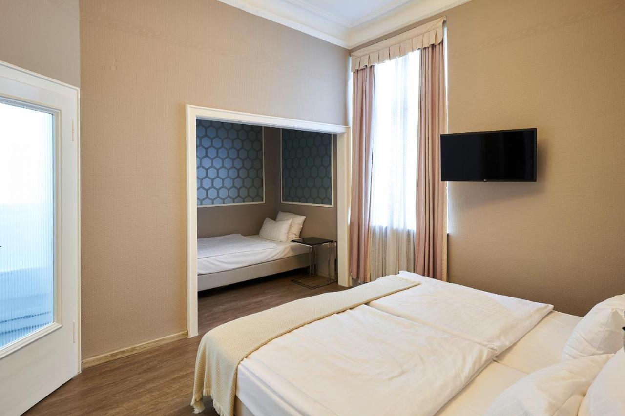 Hotel Monopol - Central Station Frankfurt am Main Luaran gambar