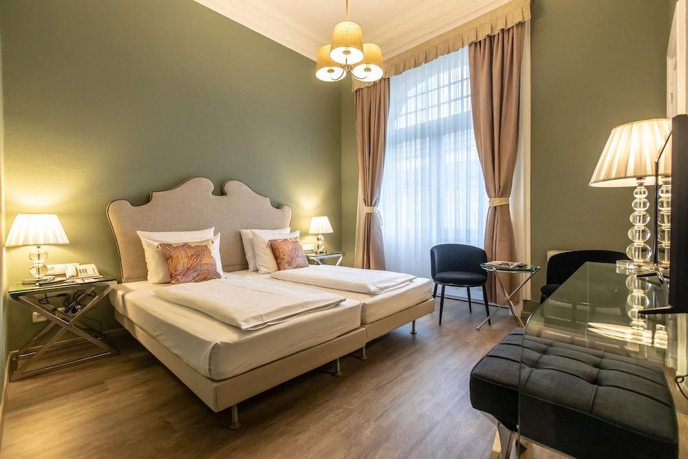 Hotel Monopol - Central Station Frankfurt am Main Luaran gambar