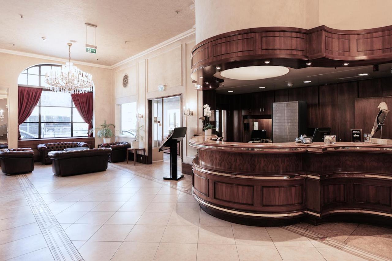 Hotel Monopol - Central Station Frankfurt am Main Luaran gambar